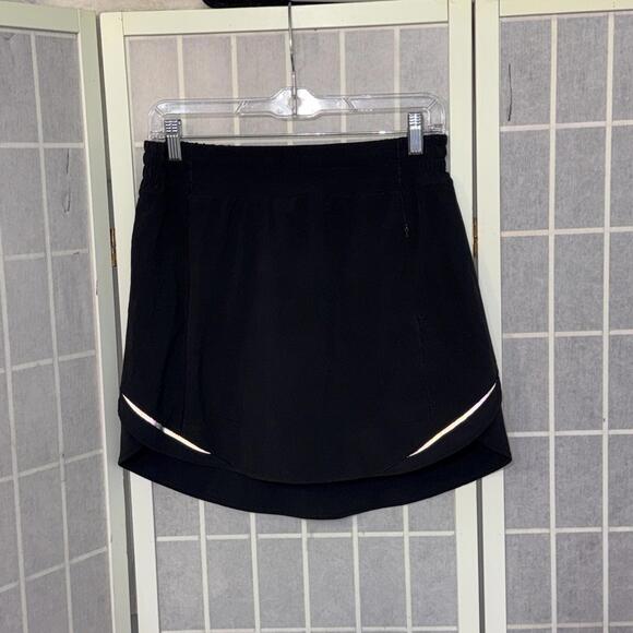 Lululemon Hotty Hot High Rise Skirt Skort Size 8 Black BLK - Picture 2 of 11